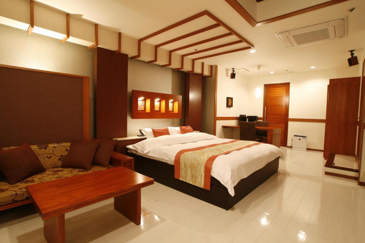Hotel & Spa Lotus (Adults Only) Kyoto Ngoại thất bức ảnh