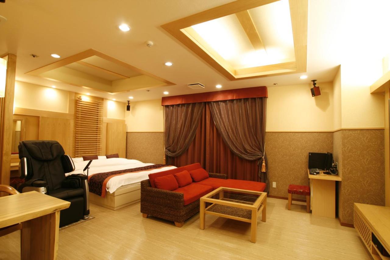 Hotel & Spa Lotus (Adults Only) Kyoto Ngoại thất bức ảnh